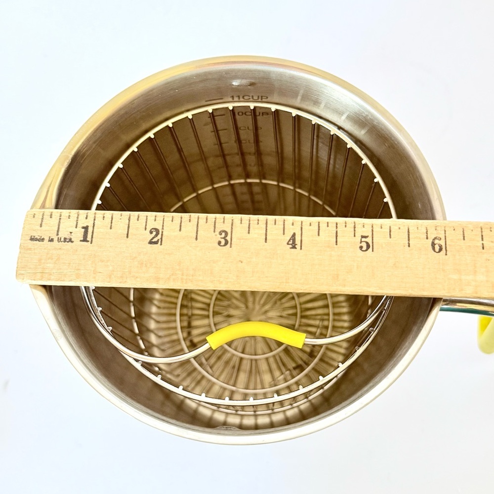 Kuhn Rikon Switzerland 4th-Burner Pot 11-Cup Lid & Steamer Basket Yellow Handles - Picture 16 of 16